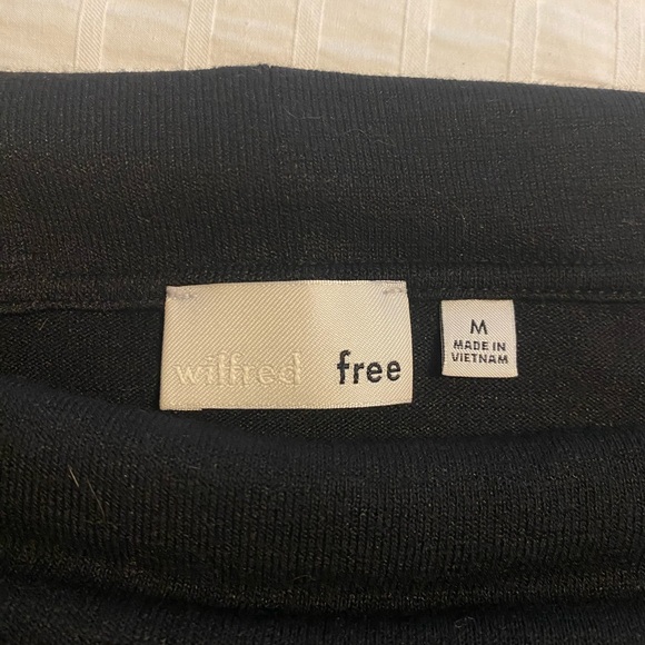 Wilfred Free off the shoulder bodysuit - Picture 2 of 4